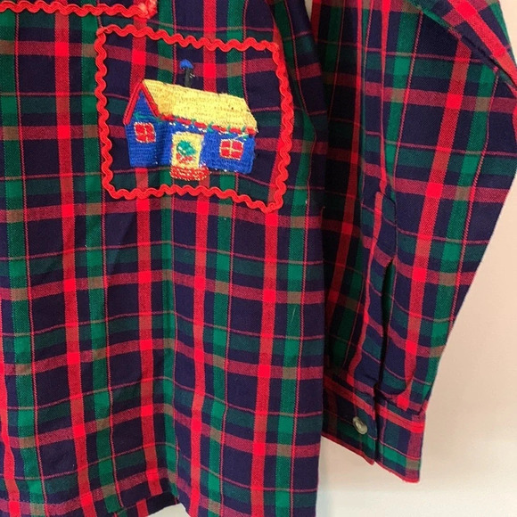 That’s The Way To Go - Always Innovative, small plaid Christmas shirt - Picture 3 of 6